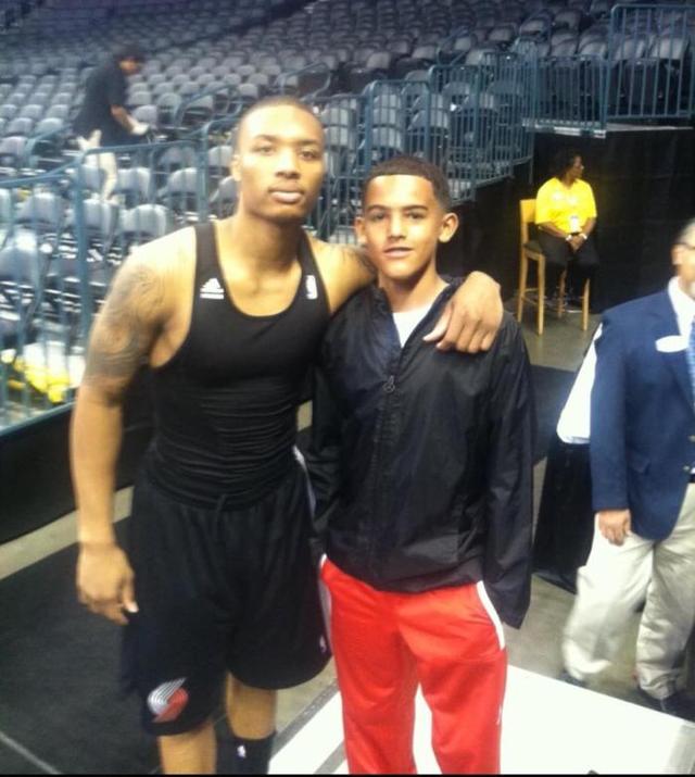 后者靠盘带 后者靠盘带