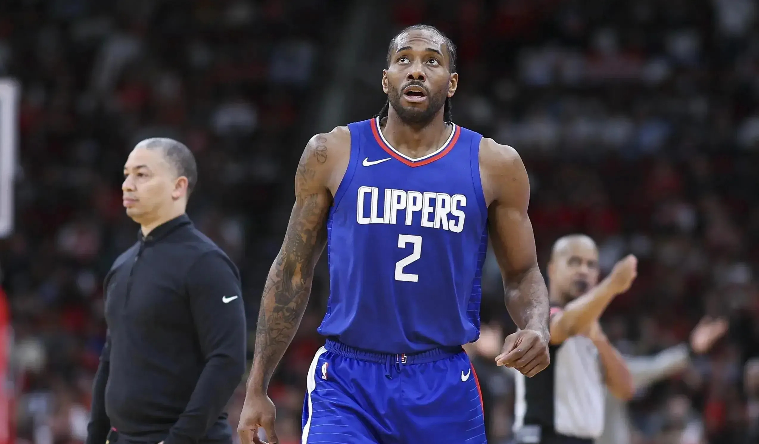 样的浪涌击 样的浪涌击